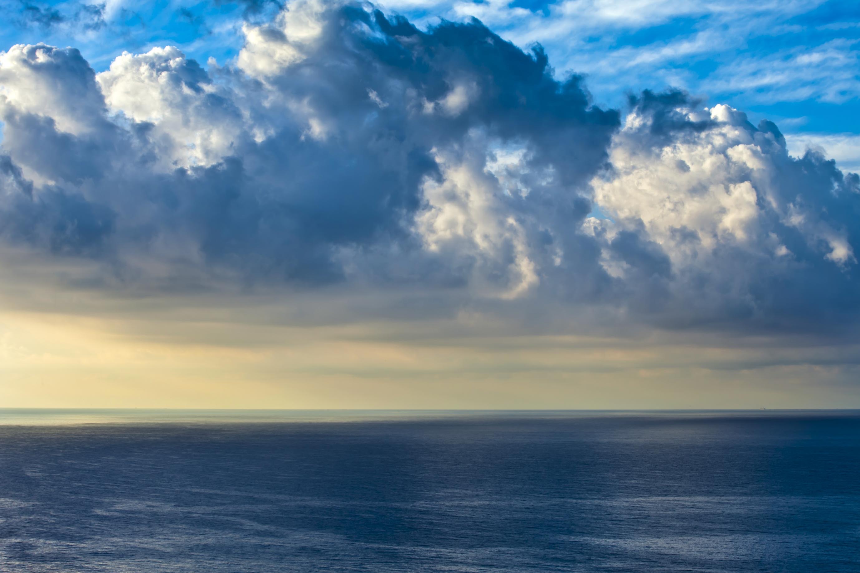5D 2295 Nuvole sul Mare Monaco Post production.jpg