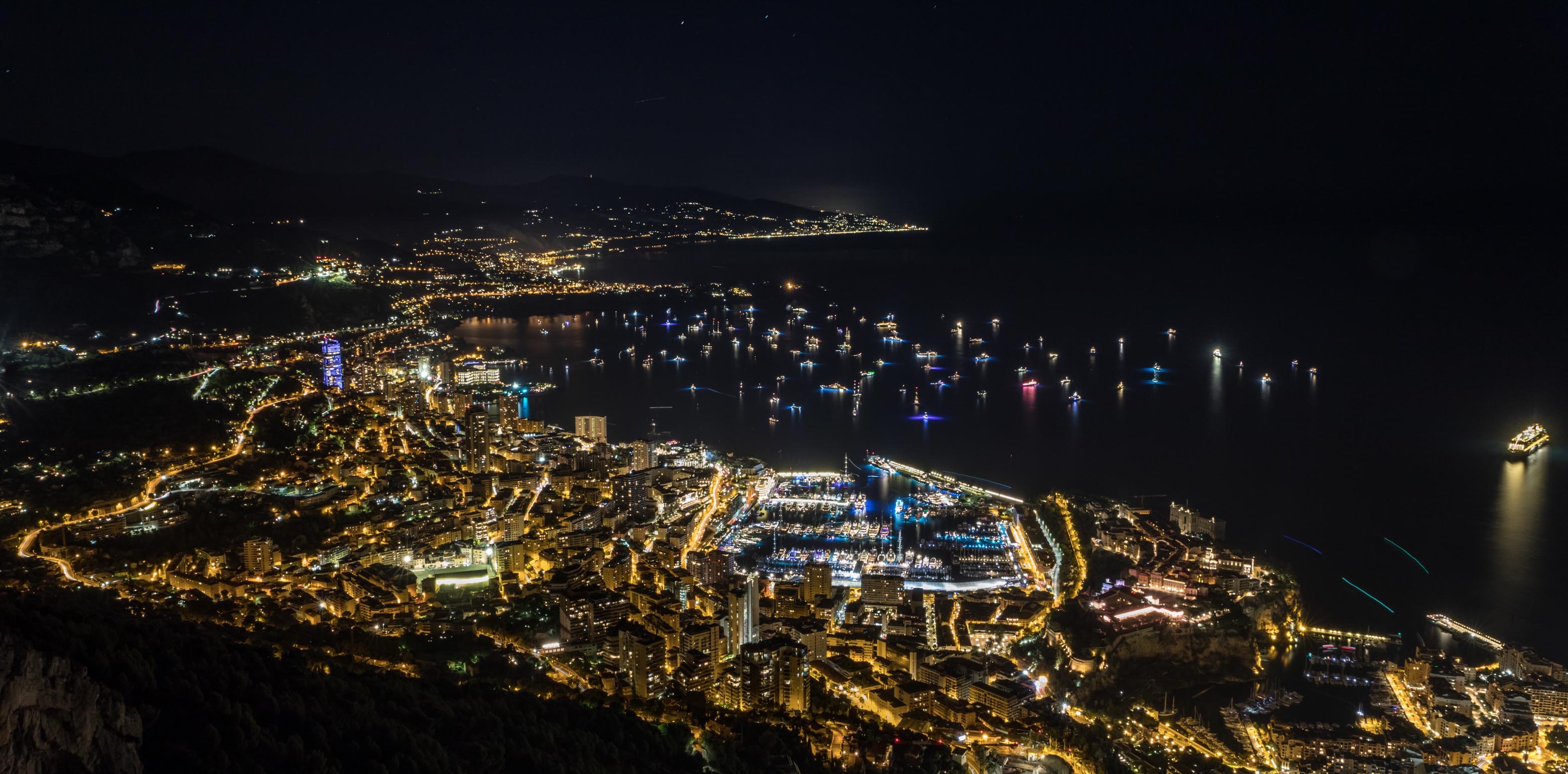 4654 monaco tete du chien boat show.jpg
