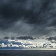 2741 Cielo Monaco nuvole Migliorata.jpg